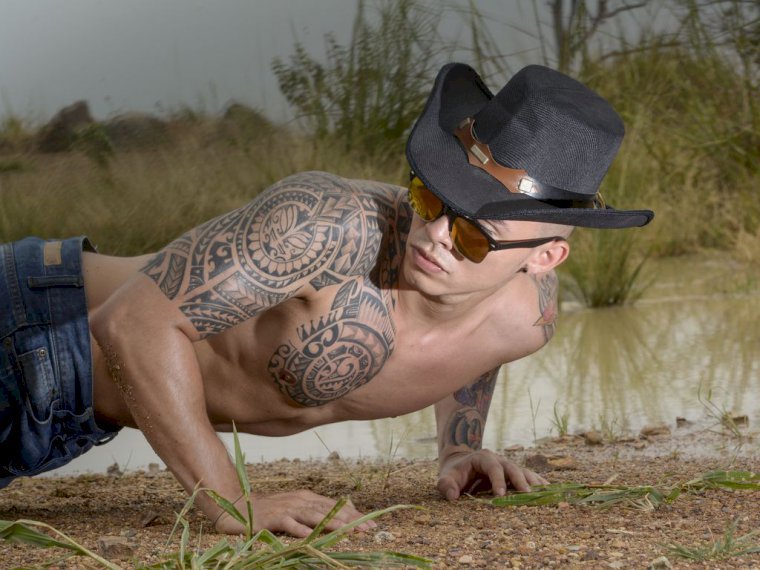 LoganBanko's profile - Image n°1
