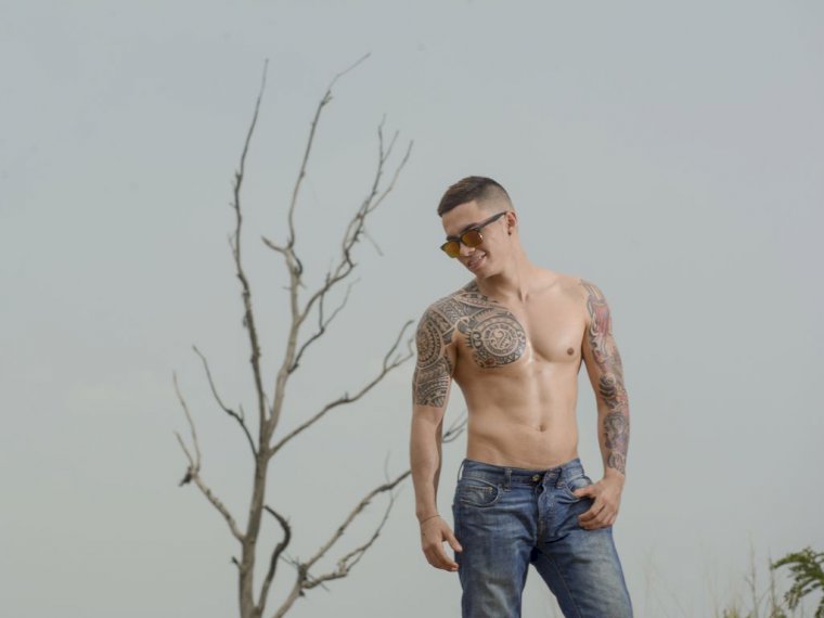 LoganBanko's profile - Image n°0