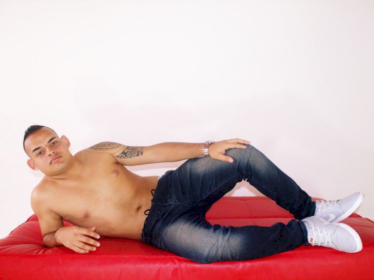 logansexy' profilo - Immagine n°0