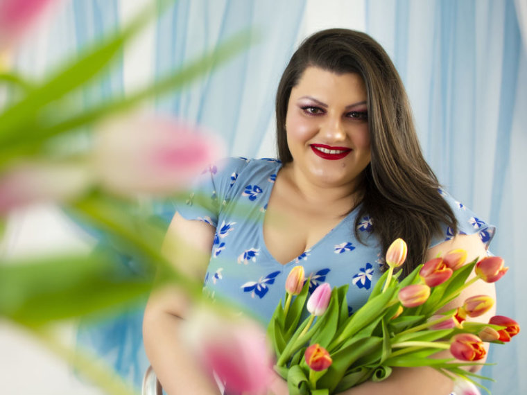 LolaAlvilar's profile - Image n°0