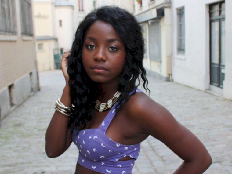 LolaEBENE's profile - Image n°0