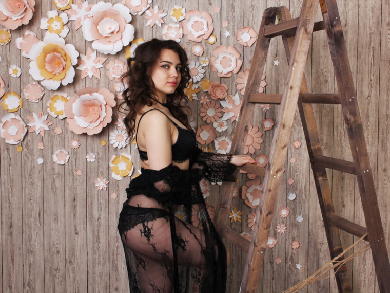 LolaSimmons' profilo - Immagine n°0