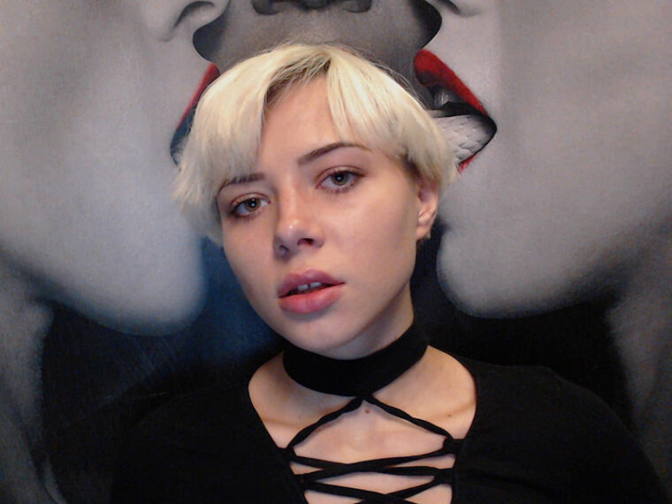 Profil de LOLAxxxBITCH - Photo n°0
