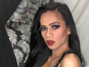 LongBigSelfSukc's Sexcam