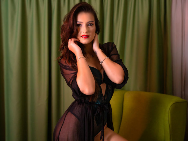 LoraWhiteley's profile - Image n°0