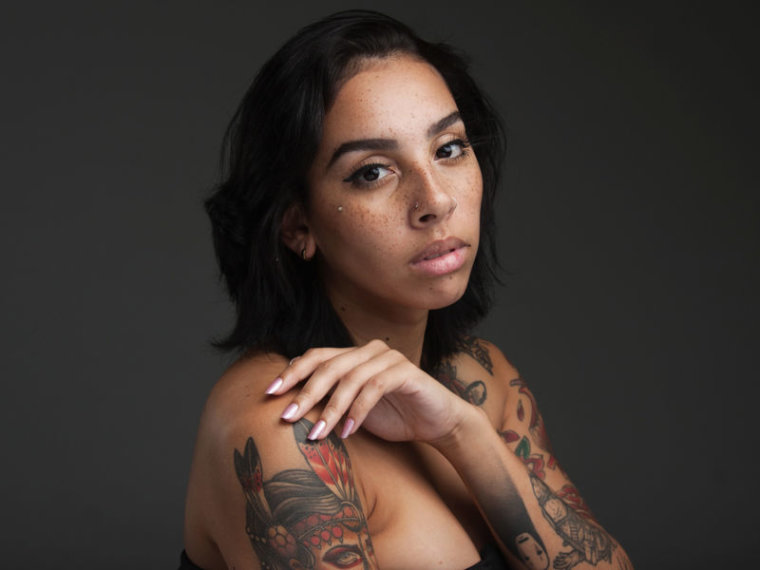 LorenaCarvalho's profile - Image n°0