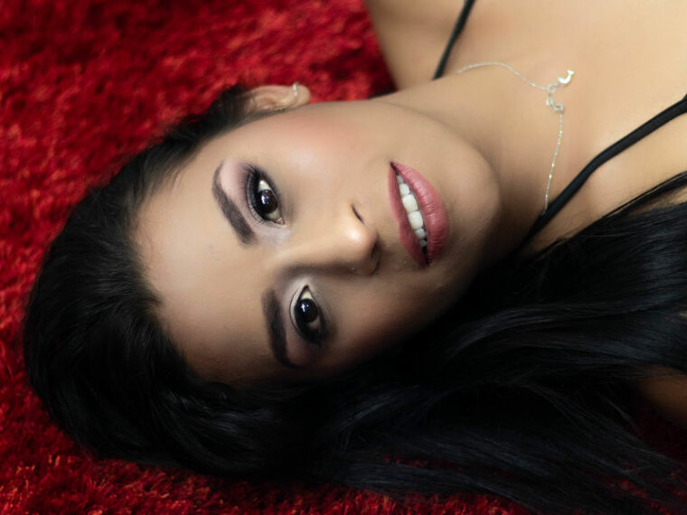 LorettaWilson's profile - Image n°0