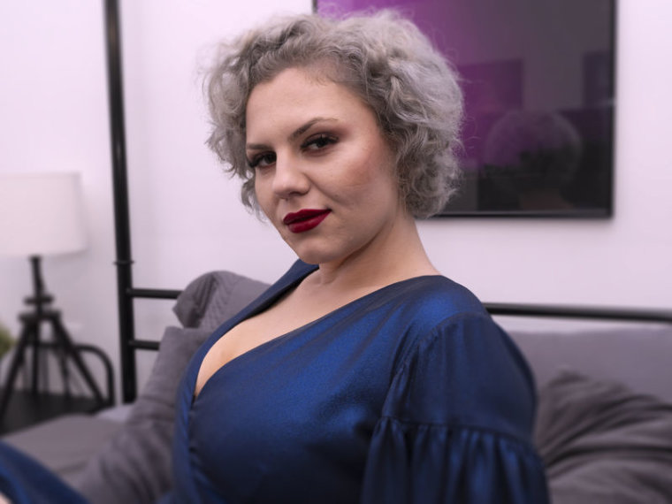 LoritaLopez's profile - Image n°0