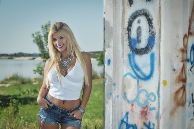 LornaChaude's profiel - Afbeelding n°33