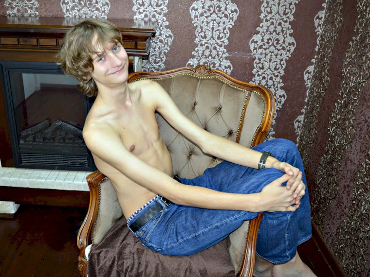 LovelyCurlyTwink's Profil - Bild n°0