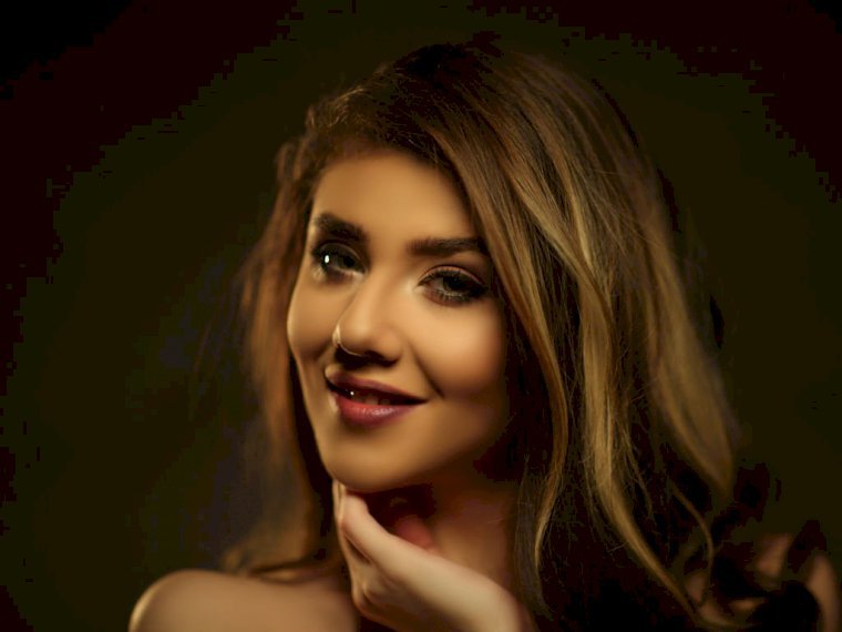 Profil de LovelyEvelin - Photo n°1