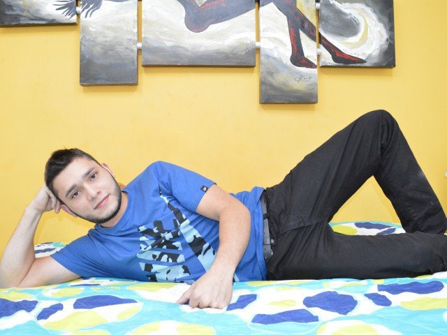lovelylatin's profile - Image n°2
