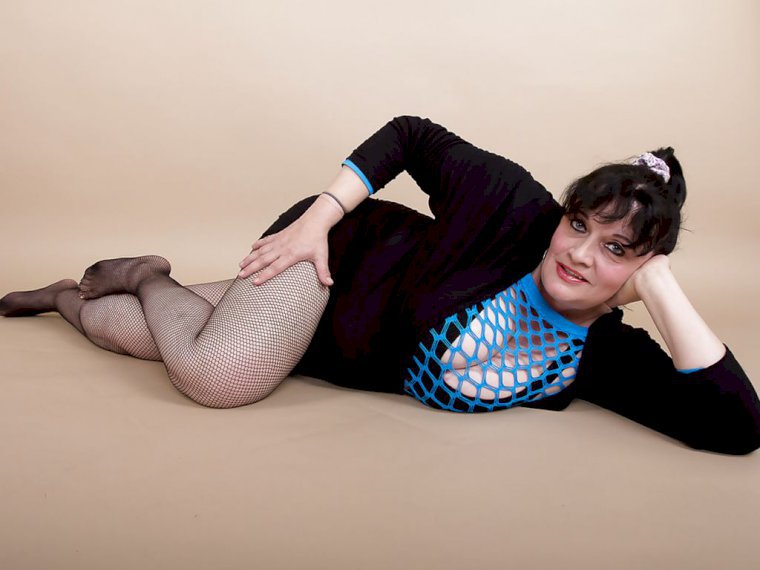 Profil de LovelyLauraForU - Photo n°1