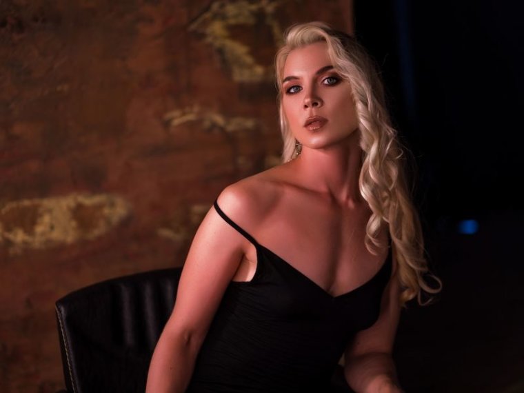 LuciaLass's profile - Image n°0