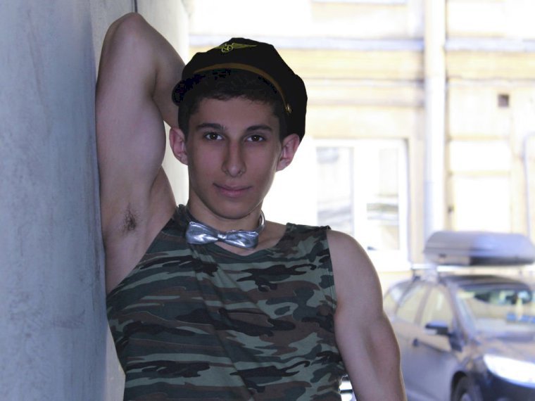 LukeGOLDEN's Profil - Bild n°0