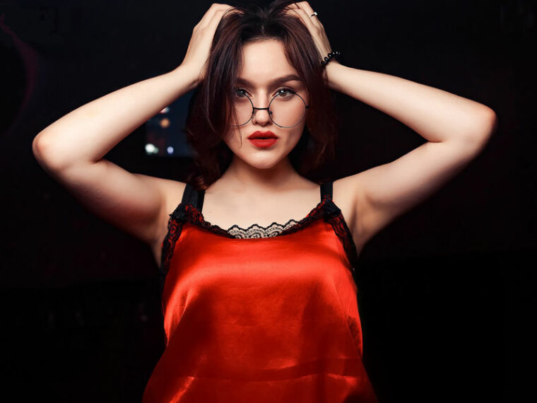 LunaMore's profile - Image n°0