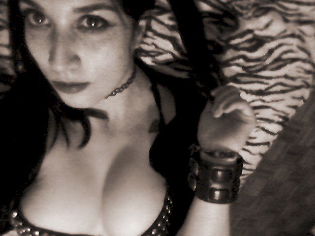 LydSixx's profile - Image n°2