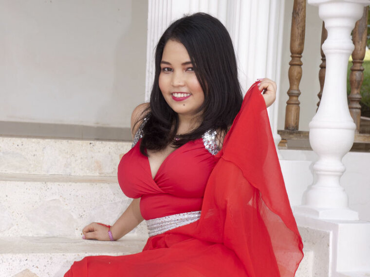 Lynnbusty' profilo - Immagine n°0