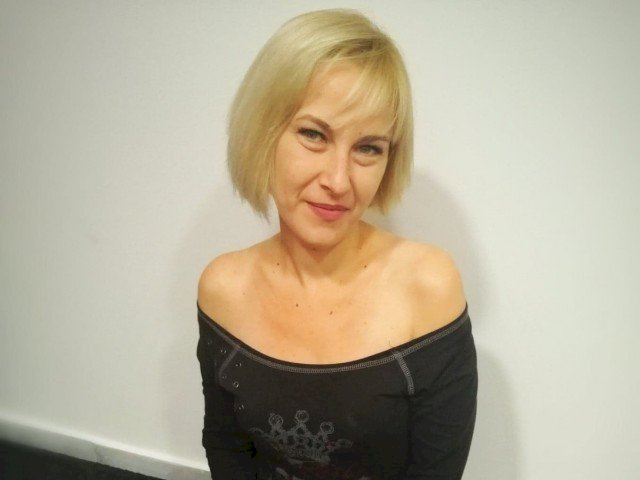 MarinaHott's profile - Image n°2
