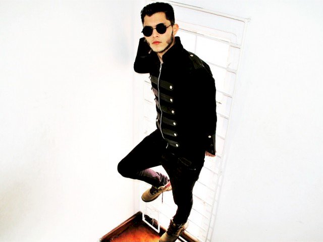 MaxAdams's profile - Image n°2
