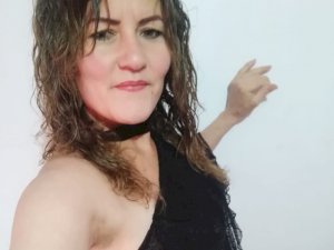 MilfSubWhore's Sexcam