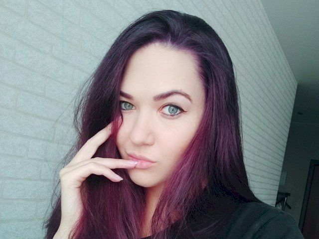 MilaBurn's profile - Image n°1