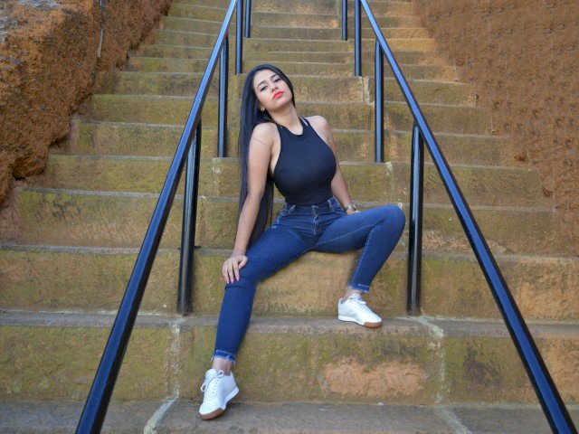 miabacker's profile - Image n°0