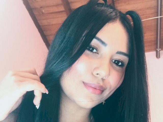 MiaPeterson's profile - Image n°0