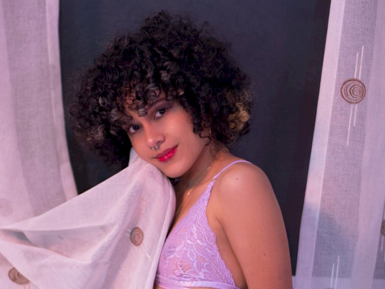 Profil de MilaHamilton - Photo n°6