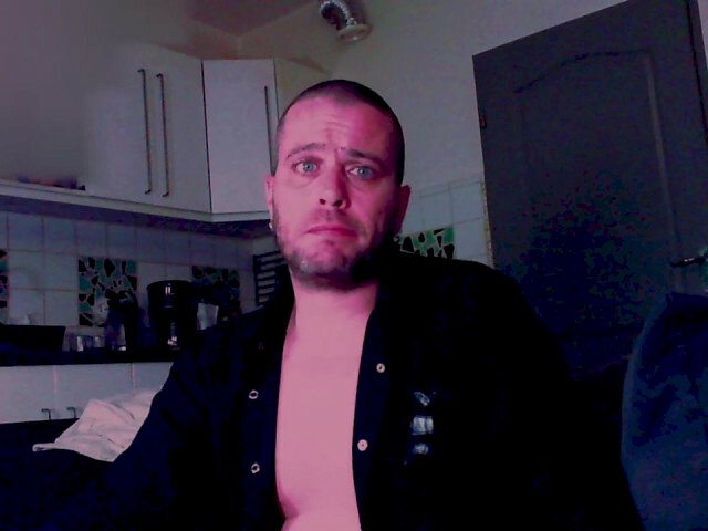 Profil de MrBlueEyes21 - Photo n°2