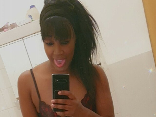 Profil de Monika974 - Photo n°1