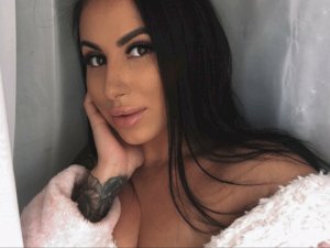 Live Sex Mindyerotic