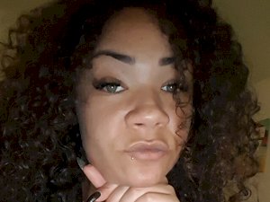 Live Sex MixxCurly