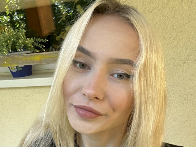 MayaModel' profilo - Immagine n°1