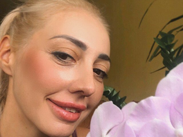 Profil de MiaQveen - Photo n°12