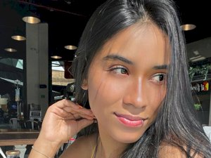 Live Sex MiaRoberts