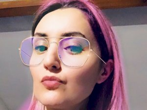 Webcam sex con Mirza
