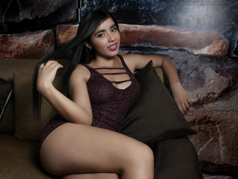 MadisonBenz's profile - Image n°0