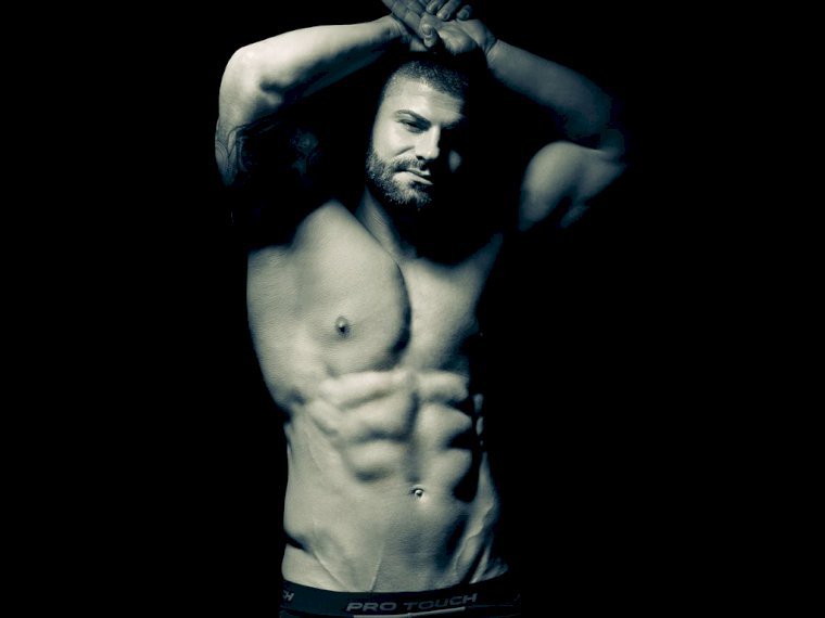MagicMikeXXXL's profile - Image n°1