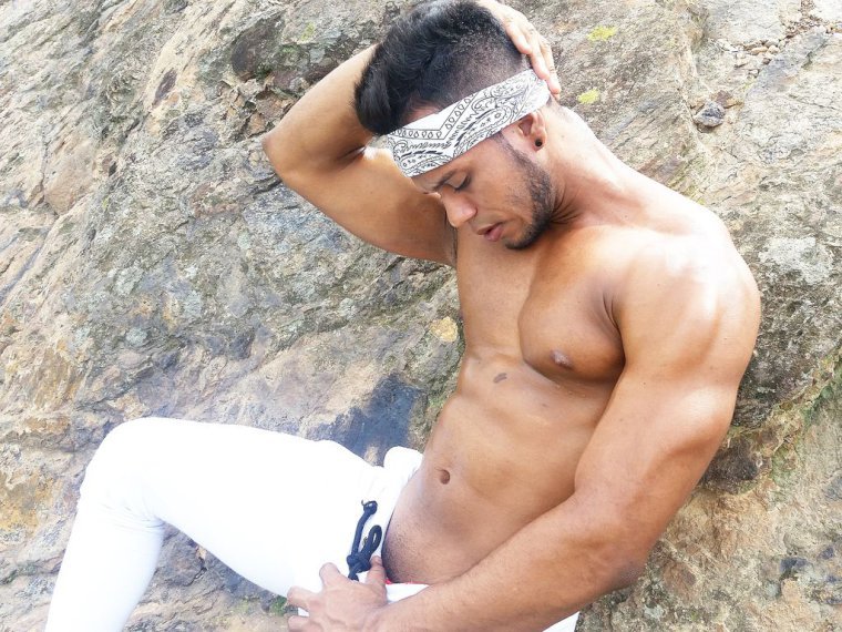 MANOLOMARX's profile - Image n°1