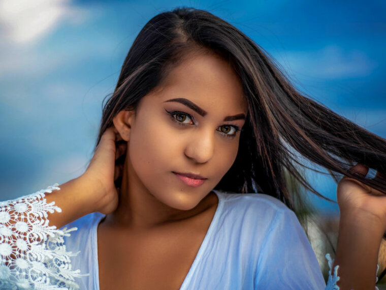MarianHarford's profile - Image n°0