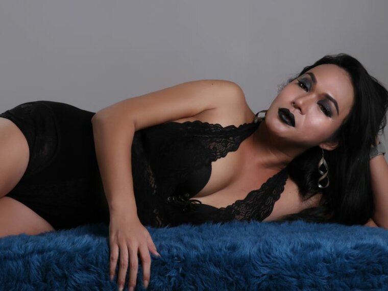 MariaRhoades's profile - Image n°1