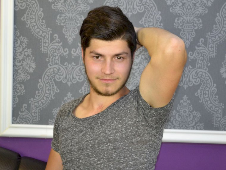 MarioBrad's profile - Image n°1