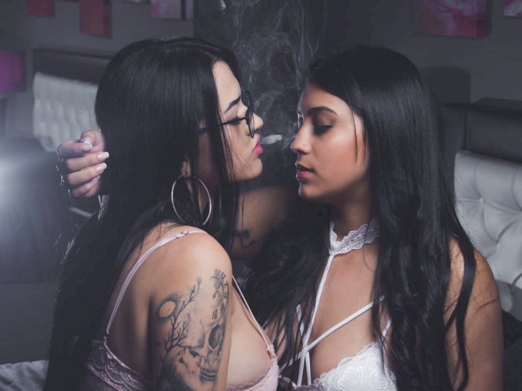 Profil de MarlyAndAbby - Photo n°1