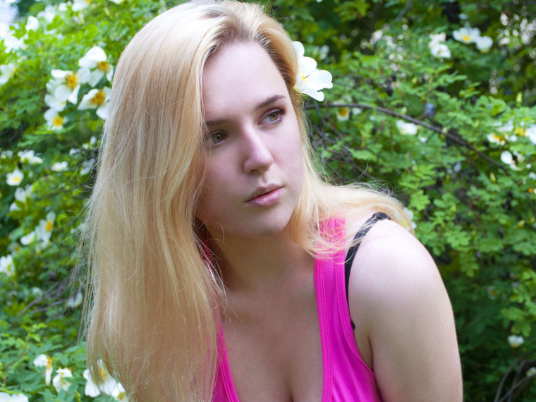MarsiMay's profile - Image n°0