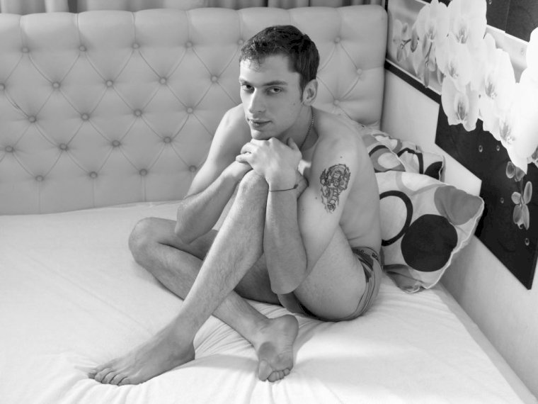 MasculineScent's profile - Image n°0