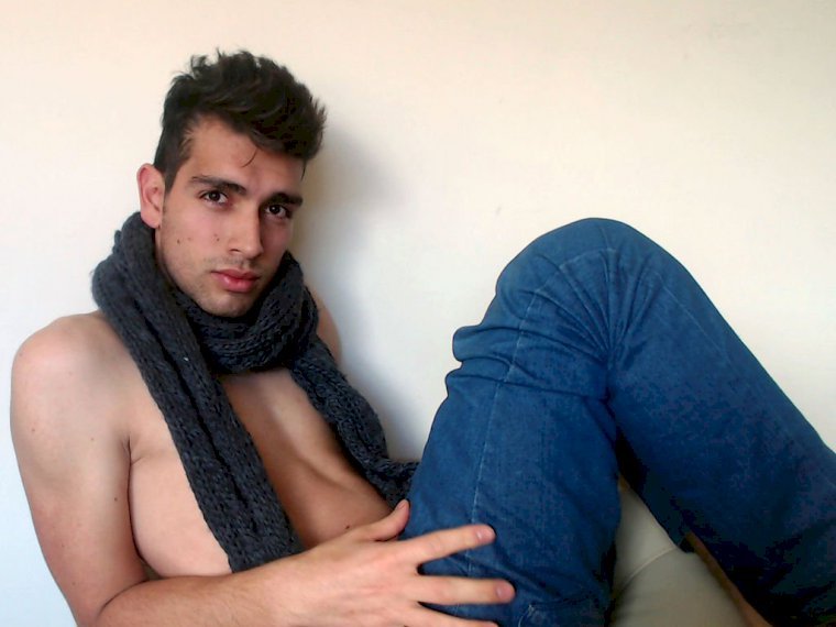 Massivedick2424's profile - Image n°1