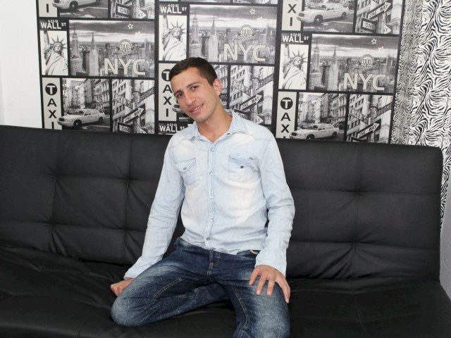 MatheoRivas's profile - Image n°1