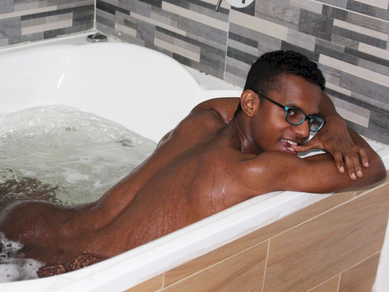 MAURICIOxJACKSON's profile - Image n°1