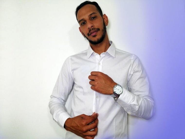 MaxBruce's profile - Image n°0